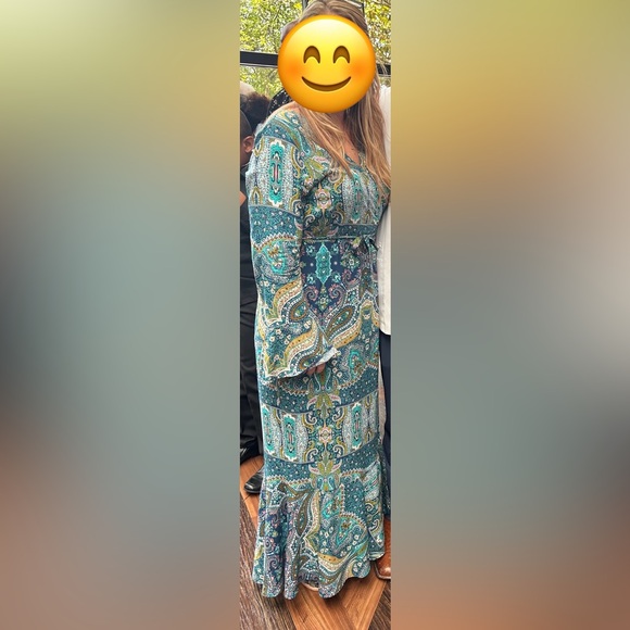 Long sleeve summer wrap around dress. Size L - Picture 7 of 7